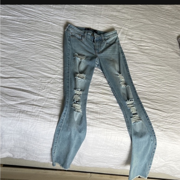 Hollister Denim - Hollister jeans size 0